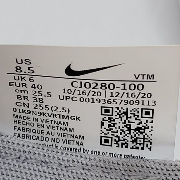 Nike Phantom Run Flyknit 2 Pure Platinum Women's Shoes CJ0280-100 US Size 8.5 - Picture 8 of 8